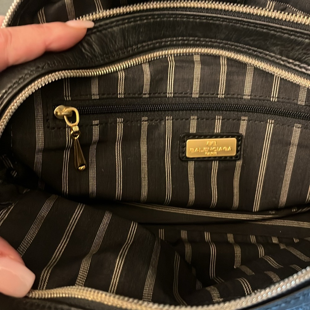 Balenciaga Black Leather Second Toiletry Bag Luxury Balenciaga EUC - Picture 14 of 17